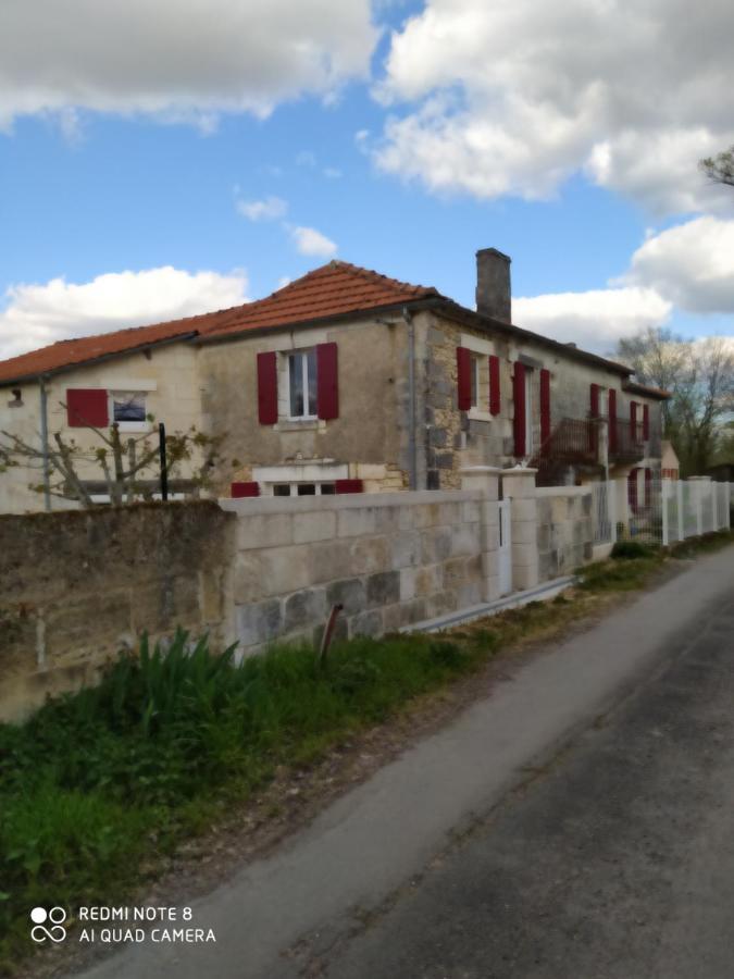 Chambre Privative Dans Ferme Renovee A 7Mn De Perigueux Champcevinel Kültér fotó